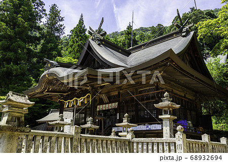 府中　甘南備神社　拝殿　広島県府中市 68932694