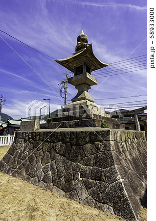 府中 金比羅神社 日本一の石灯籠 広島県府中市の写真素材 [68933000