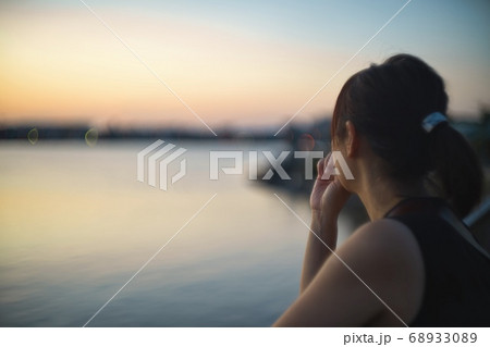 宍道湖夕景を眺める 宍道湖夕景を眺める 68933089