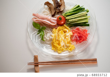 ダイエットに糖質ゼロ麺 68933712