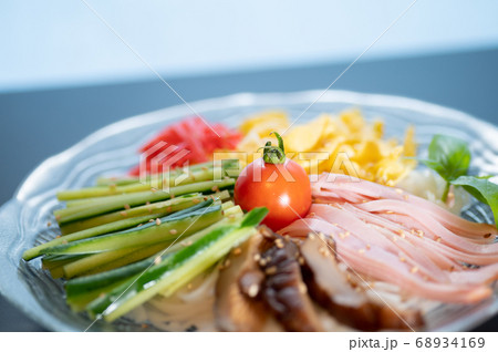 ダイエットに糖質ゼロ麺 68934169
