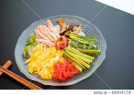 ダイエットに糖質ゼロ麺 ダイエットに糖質ゼロ麺 68934178