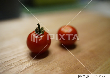 プチトマト 68934270