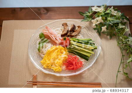 ダイエットに糖質ゼロ麺 68934317