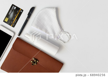 Women leather bag with necessary items cloth 68940256