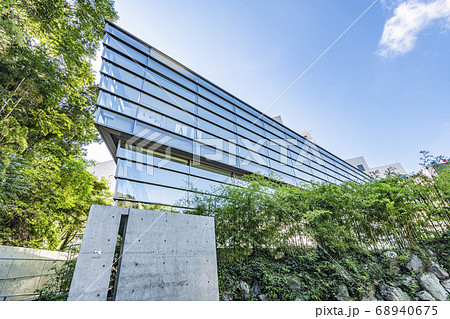 愛媛県松山市　坂の上の雲ミュージアム 68940675