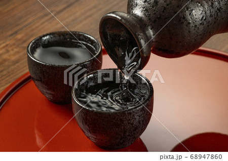 日本酒 68947860