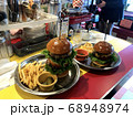 ハンバーガー 68948974