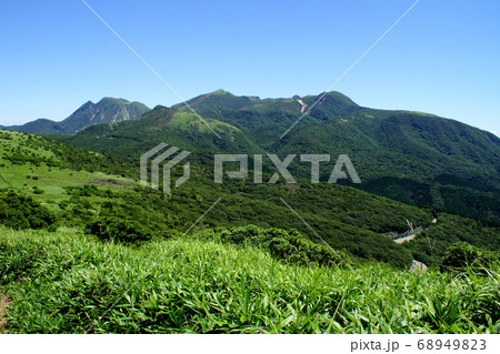 九重　猟師山登山　くじゅう連山、阿蘇五岳の眺望を楽しみながら登るトレッキングコース 68949823