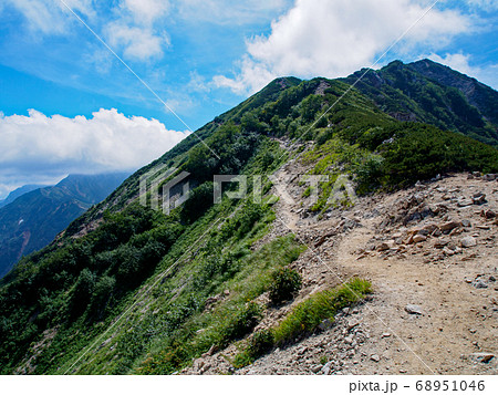 唐松岳への登山道 68951046