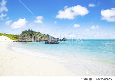 ヨロン島　黒花海岸 68958925