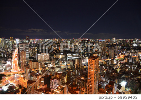 東京タワーから見た首都高と品川方面の夜景 東京タワーから見た首都高と品川方面の夜景 68959405