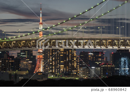 東京タワーとレインボーブリッジ 東京タワーとレインボーブリッジ 68960842