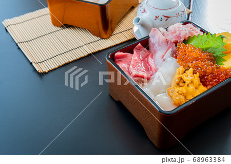 海鮮丼イメージ 海鮮丼イメージ 68963384