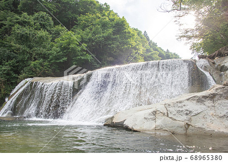 夏の滑津大滝 68965380