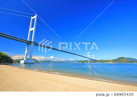 【愛媛県】快晴下の来島海峡大橋 68965430