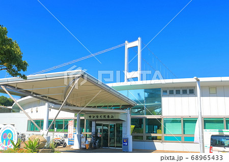 【愛媛県】サンライズ糸山と来島海峡大橋　 68965433