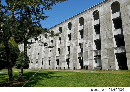 晴天の笹流ダム・バットレスダム 68966044