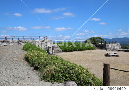 霞ヶ城公園・天守台（福島県・二本松市） 68966660