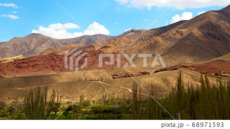 in iran mountain in iran mountain 68971593