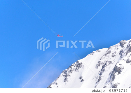 冬山　遭難　救助 68971715