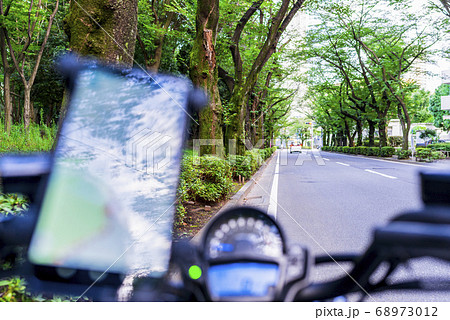 バイクツーリングのイメージカット　東京 68973012