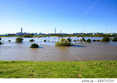 台風で水没した荒川 68974254