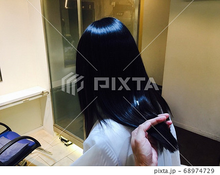 トリートメントとカラー後のツヤ髪 68974729