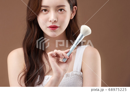 ビューティー 女性 女 68975225