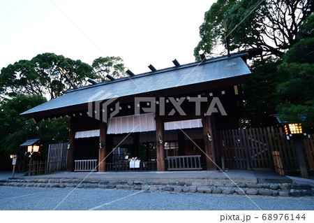 横浜　伊勢山皇大神宮　本殿 （ 皇大神宮 ）　神奈川県 横浜市 西区 宮崎町 68976144
