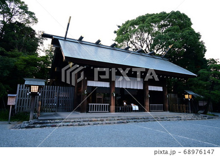 横浜　伊勢山皇大神宮　本殿 （ 皇大神宮 ）　神奈川県 横浜市 西区 宮崎町 68976147