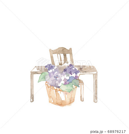 花の素材、アンティーク家具と紫陽花 花の素材、アンティーク家具と紫陽花 68976217