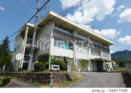 生坂村役場 68977486