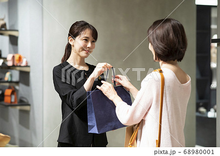 接客　ショップ店員　　 68980001