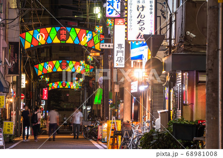 《神奈川県》横浜野毛・飲み屋街 68981008