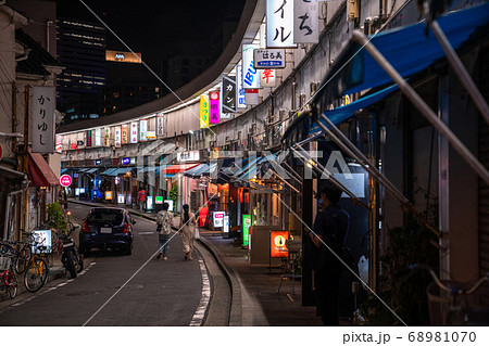 《神奈川県》横浜野毛ハーモニカ横丁・飲み屋街 68981070