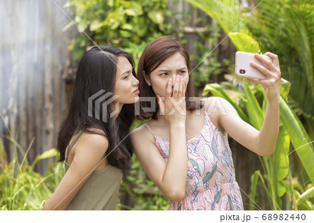 Women's Journey Resort 68982440
