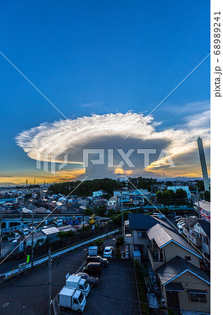 2020年8月30日夕方撮影 巨大なかなとこ雲発生 2020年8月30日夕方撮影 巨大なかなとこ雲発生 68989241