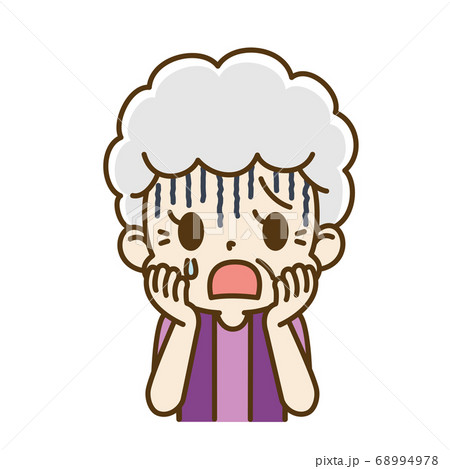 ショックを受けている高齢女性 おばあちゃん 68994978