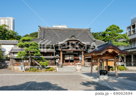 東京都港区高輪の泉岳寺 東京都港区高輪の泉岳寺 69002694
