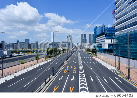 ウォーターフロント　都市風景 69004402