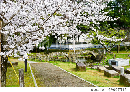諫早公園のミニメガネ橋 諫早公園のミニメガネ橋 69007515