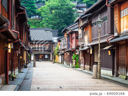 金沢　ひがし茶屋街　朝景 69009166