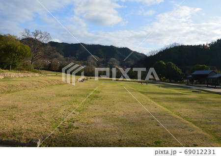 国営飛鳥歴史公園の「石舞台地区」(奈良県高市郡明日香村) 国営飛鳥歴史公園の「石舞台地区」(奈良県高市郡明日香村) 69012231