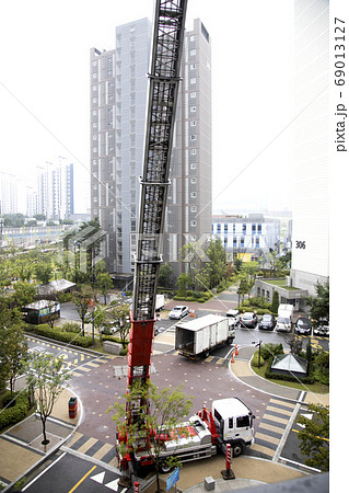 道路 信号 標識 69013127