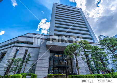 日本の東京都市景観　東証などを望む 69013671