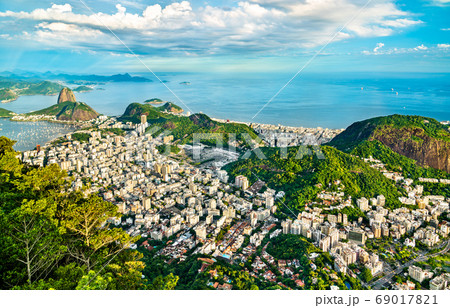 Cityscape of Rio de Janeiro in Brazil 69017821