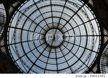 ヴィット リオ エマヌエーレ2世のガッレリアの天井 Ceiling Of Galleria の写真素材