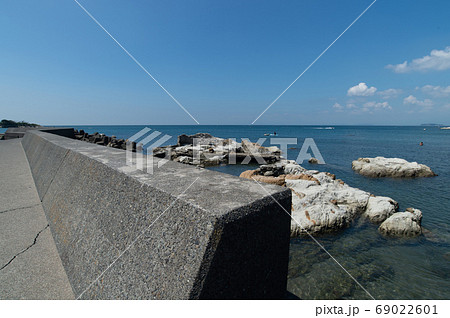 防波堤と海の写真素材