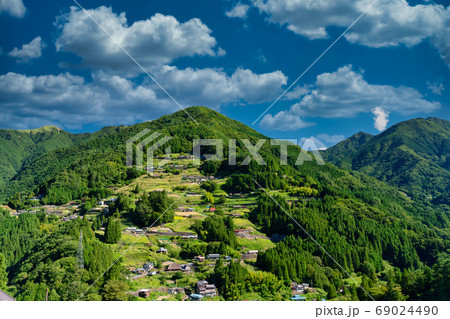 歴史ある落合集落 69024490